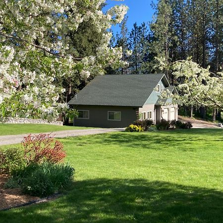 Hideaway Ranch Guest House Bonners Ferry Exterior photo