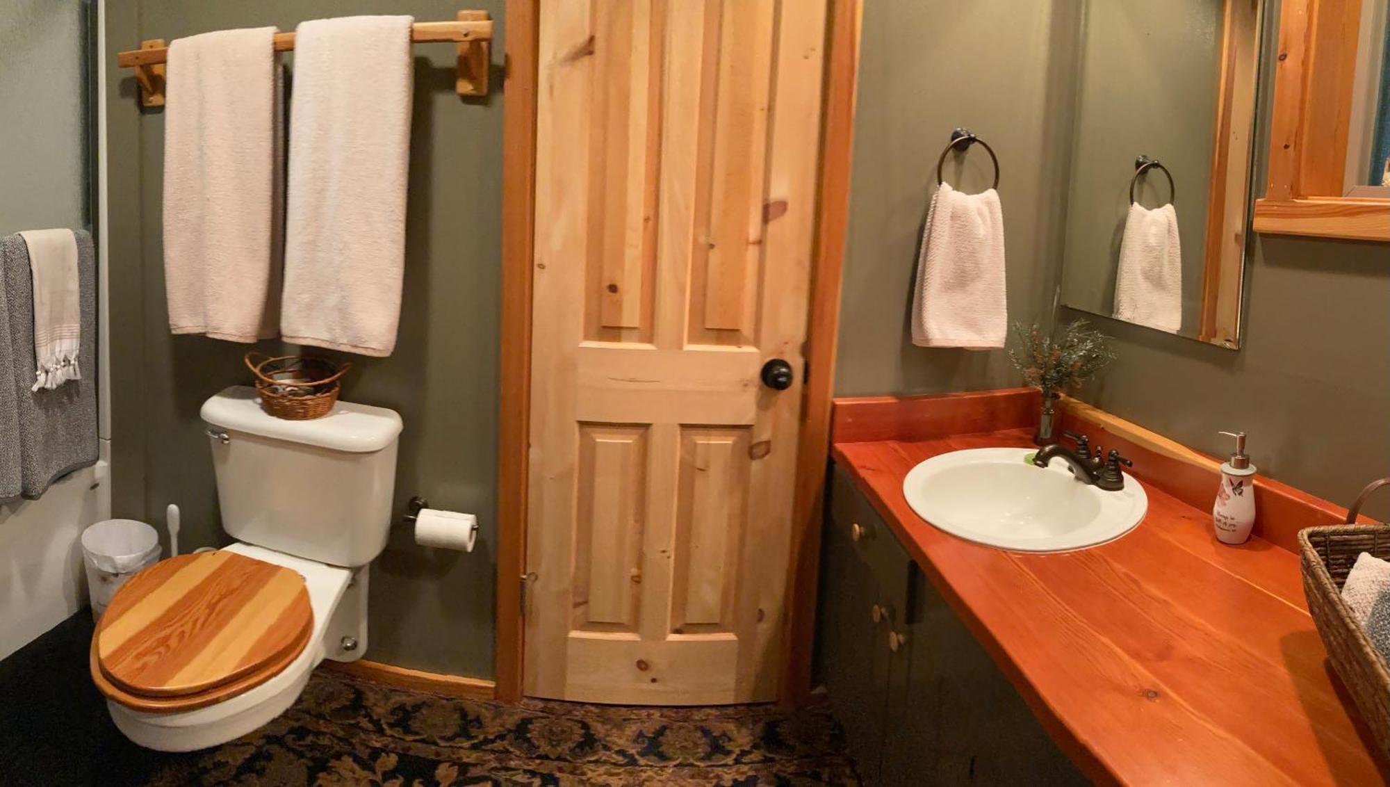 Hideaway Ranch Guest House Bonners Ferry Room photo